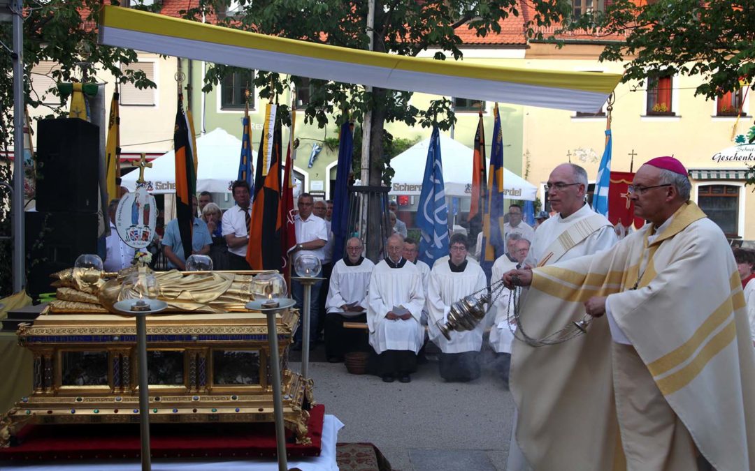 Bischof Rudolf Voderholzer eröffnet Wolfgangswoche in Tirschenreuth