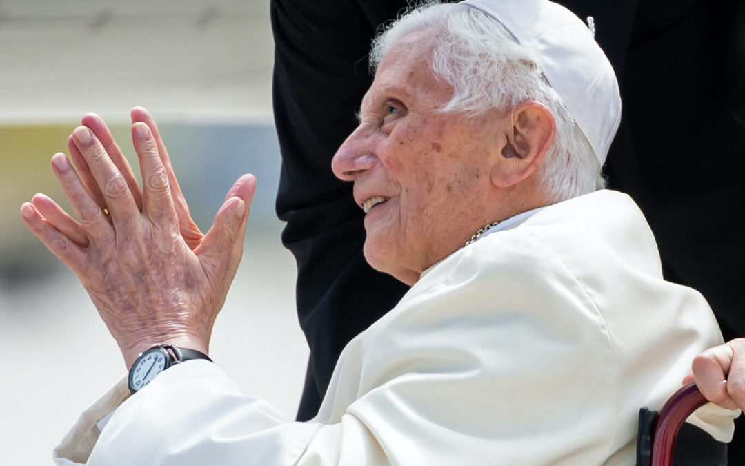 Bischof Bätzing verfasst eigenes Gebet für kranken Benedikt XVI.