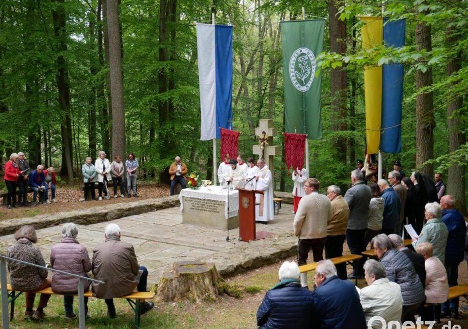 Ruhestandpfarrer Riedl unterstreicht beim Köllergrünfest Bedeutung des Gebets