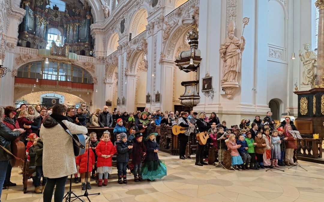 Faschingsgottesdienst Kinderhaus St. Michael