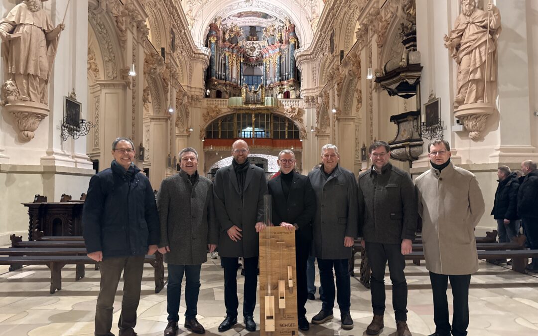 Segnung Glaspfeifenregister der Basilikaorgel